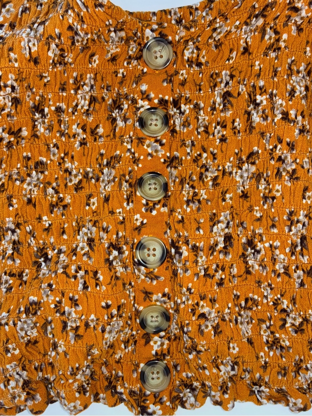 AE - Floral Cropped Smocked Top - Picture 4 of 8